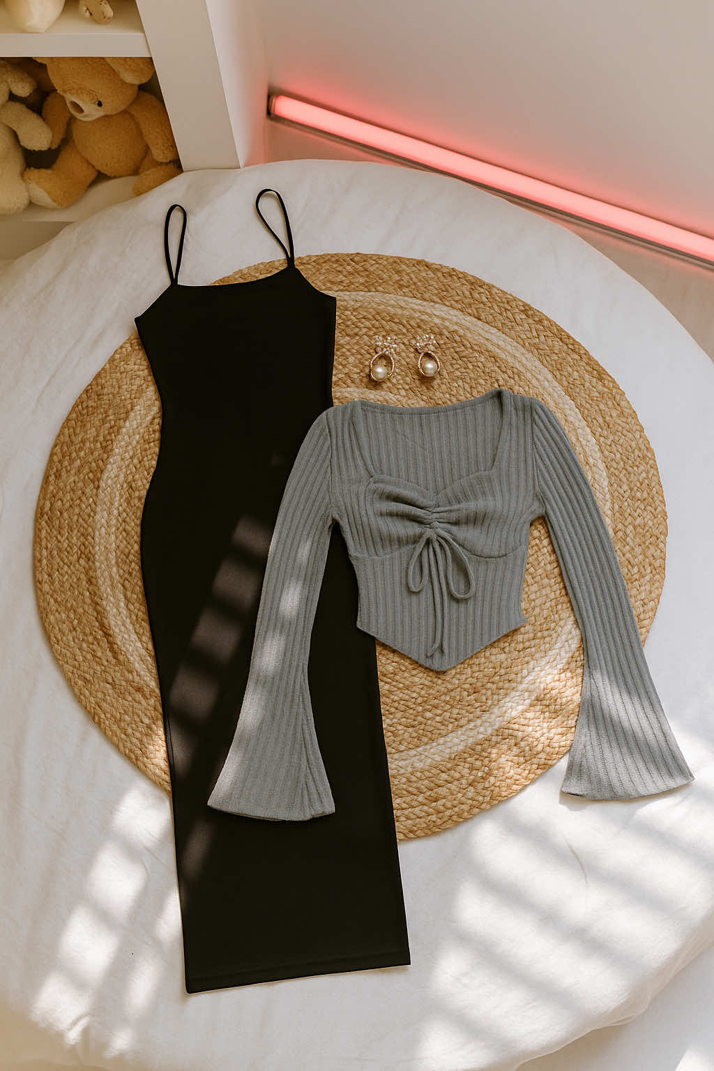 Korean Style Modis, tampil elegan & trendy dengan outfit kece ini! ✨ #KoreanStyle #OOTD #FashionModis #ElegantFit #OutfitKekinian   