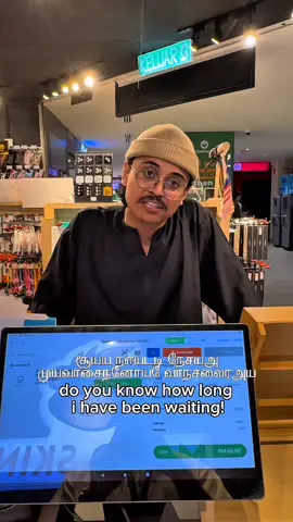 When you can get easily distracted 🥀#mojoskins #fyp #explore #viral #fypmalaysia🇲🇾 