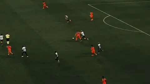 enjoy 51 second of Frenkie de Jong vs Newcastle United🪄         Scenepack = YT/@asettme  --- #fcbarcelona #frenkiedejong #dejong #football #fyp 