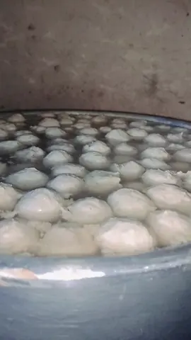 cilok andrias siap di ready kan bolo seng malam mingguan ojok lali mampir.lokasine pancet di tempat biasane alun-alun sblh timur depan kafe stiek and bowl jl.sultan agung#bismillahirrahmanirrahi #sengpentingyakin #cilokandriaslumajang 