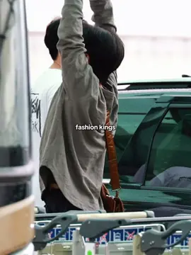 Every time it gets better, but how could it get any better than this?🫢 #straykids #skz #kpop #airportstyle 