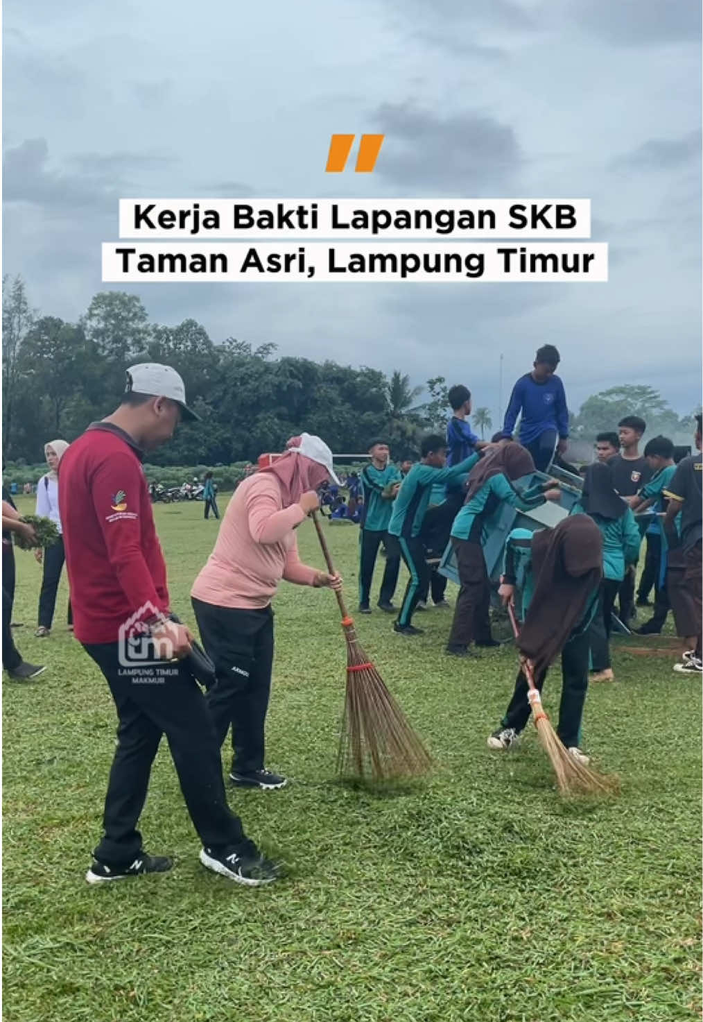 Kerja Bakti Lapangan SKB Taman Asri, Purbolonggo, Lampung Timur “Sakai Sambayan Membangun Lampung Timur” #bupatilampungtimur #lampungtimurmakmur #infolampungtimur 