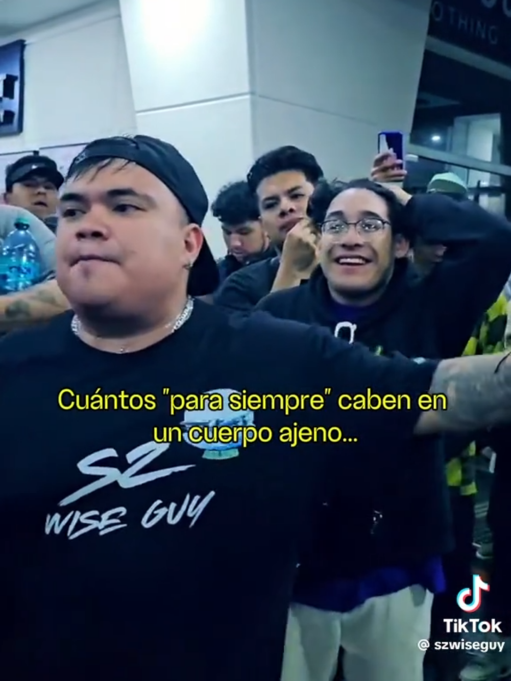 #MúsicaAlterna #enjoy #loqueseencuentraunoenTT #live #szwiseguy 