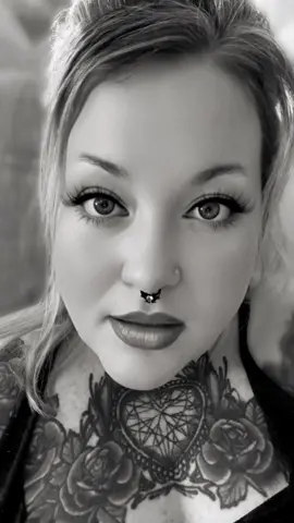 #swampwitchvibes #chubbybabe #siren 