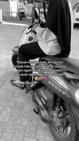 hidup lebih lama lagi yah bestt,loppp u sumachh