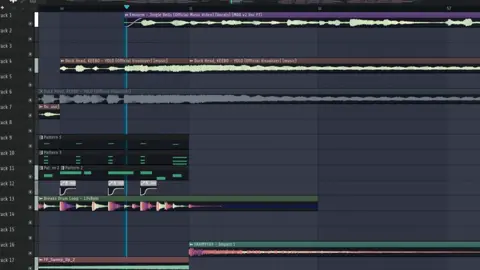 jinggle bells vip? #manadopunya #diskotanah #fyp #santaclaus 