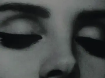 Black Beauty • Lana del Rey || Una canción especial para mi y dedicada para una persona que amo mucho, la extraño y se que yo no soy nada para el pero estoy con está belleza oscura... #lanadelrey #ultraviolence #blackbeauty #lyricsvideo #fyp 