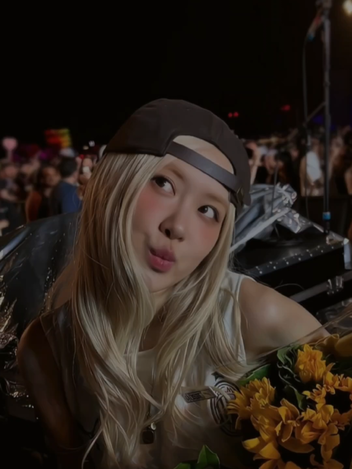 Ngapain repot🤏 #rose @ROSÉ  #CapCut #fyp #blackpink 