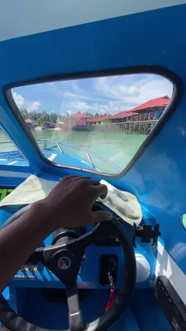 #sbmirzhan #derawanmendunia #derawanisland #kalimantantimur #pulauderawanberaukaltim 