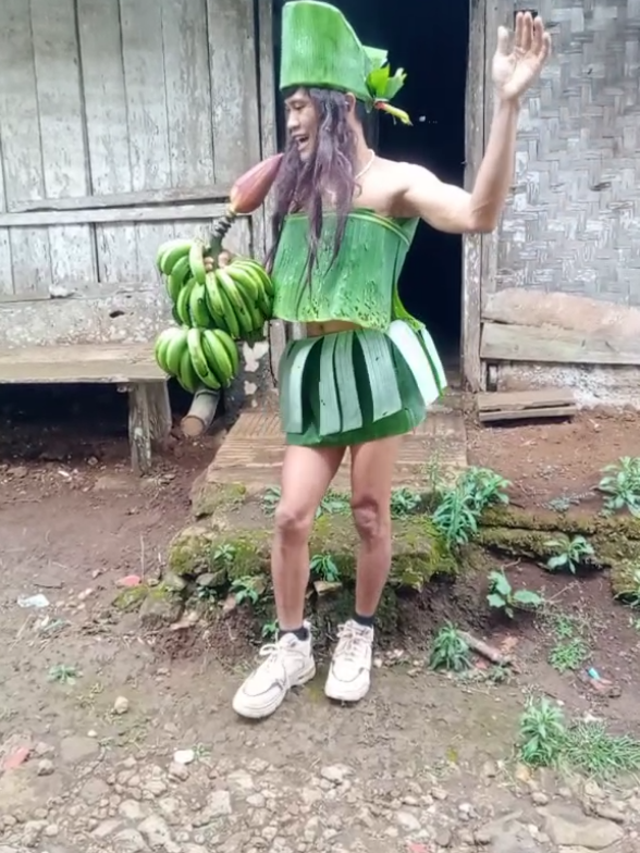 mulai dari awal #fyp #baju#daun#pisang