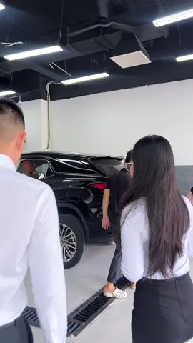 Bác nào có chiếc đời 2021 mà đi 1000 - 2000 kilomet thì để lại cho em nhé! #tranlong #hanoicar #lexus #rx350