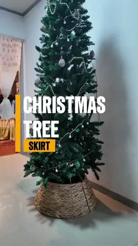 Replying to @pauline lalo na po with this christmas tree collar! #christmastree #skirt #decor #minimalist #slim 