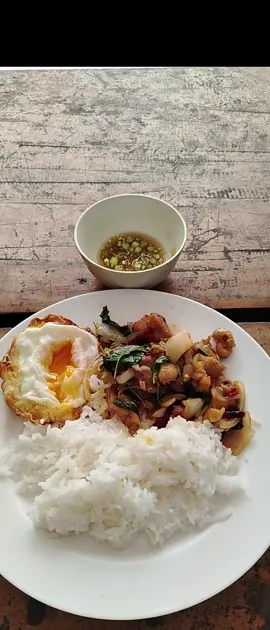 กินเพื่ออยู่​  ไม่ใช่อยู่เพื่อกิน