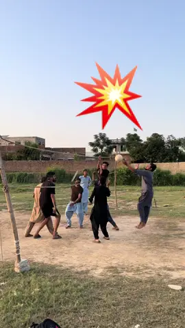 Defense 💥 #volleyball #fyp #fyppppppppppppppppppppppp #volleyballworld #volleyballworld #volleyballgirls #foryoupage #funny #funnyvideos #funnyvideo #funnytiktok #funnytiktok #legend #viewsproblem 