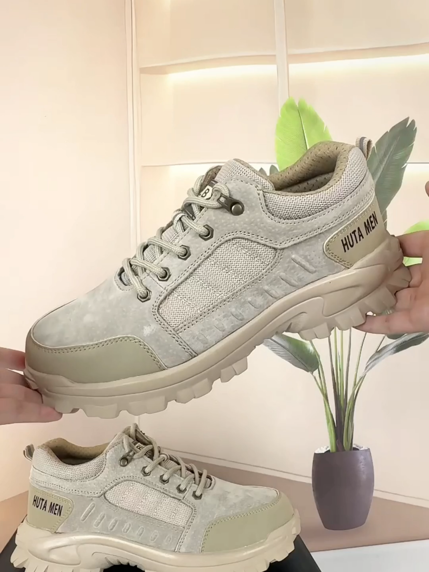 Giày bảo hộ lao động da bò HUTA #giaybaoho #giaybaoholaodong #giaybaohosieunhe #giaybaohohuta