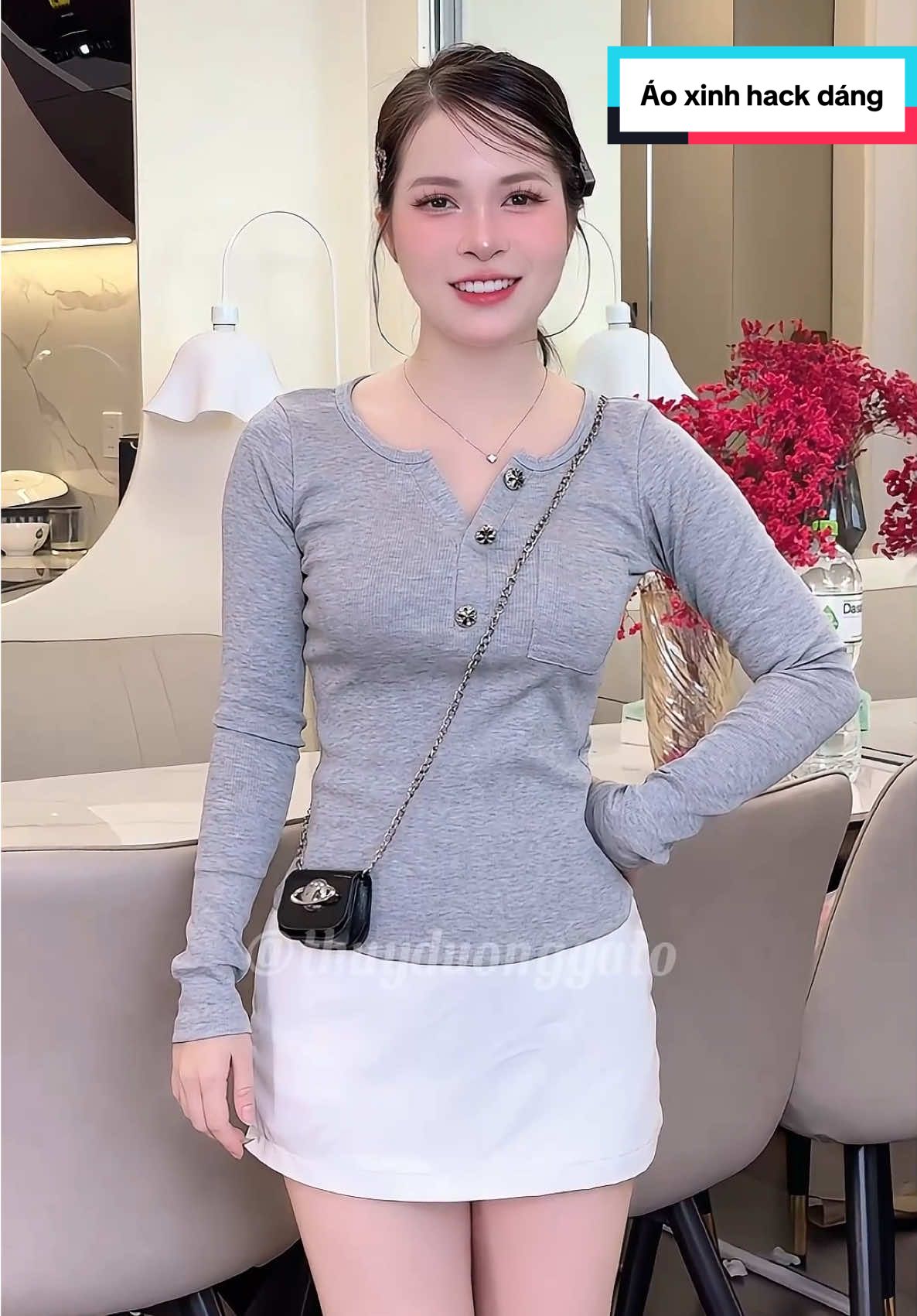 Áo vừa hack dáng mà vừa dễ mix đồ nha #thoitranghottrend #duongoi #aothundaitay #aothunbody #aolentam 