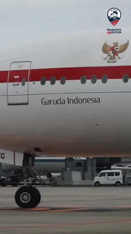 Presiden Prabowo melandai di Osaka dengan aman✈️