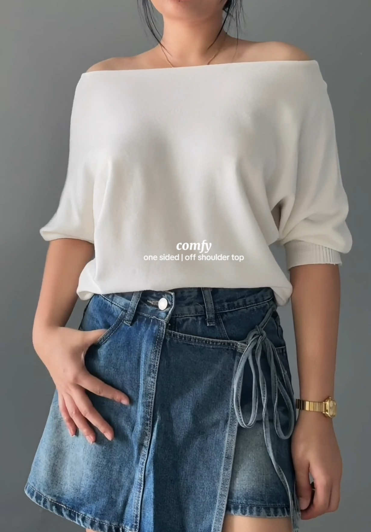lovee this top! 🤍✨ #offshouldertop #onesidedtop #knittedtop #comfytop 
