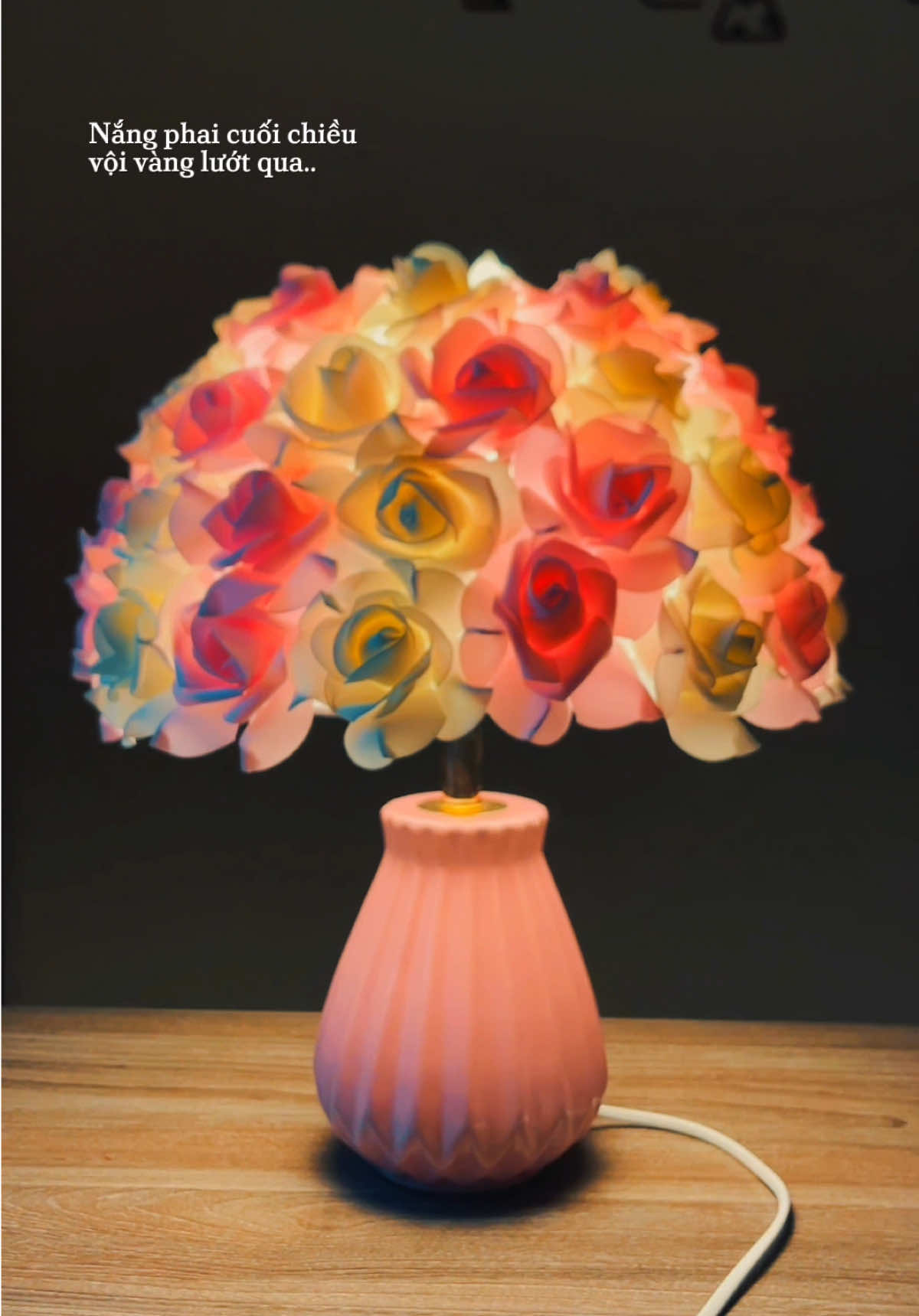 đèn hoa hồng decor #delume #dendecor #dendotnenthom #candlewarmerlamp 