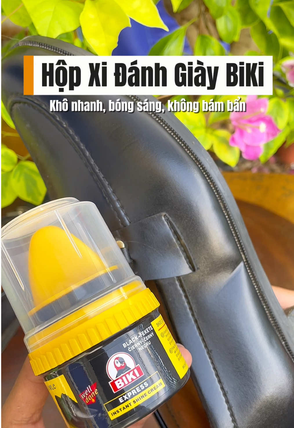 Hộp xi đánh bóng giày, áo, túi da của nhà BiKi. Sáng bóng khô nhanh mà không bị bám bụi nữa giá rất tốt anh chị cần thì tham khảo nhé! #xidanhbonggiay #xidanhgiay #xidanhgiaybiki #hagiadung97 #giadung