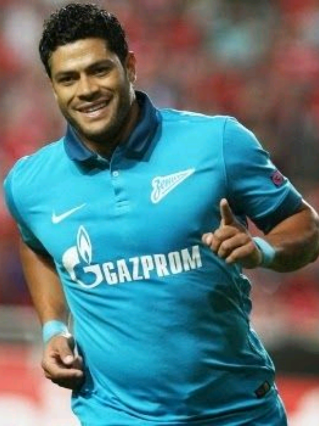 Hulk - Lực sút khủng khiếp của Người Khổng Lồ Xanh🚀🔥🤩 #hulk #fcporto #zenit  #brazil🇧🇷 #longcrisvippro2007👑 