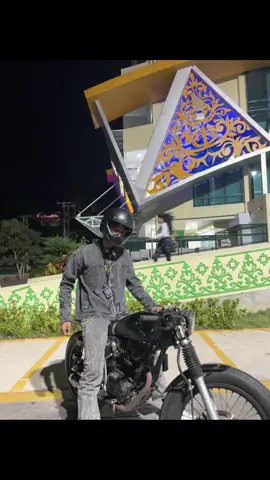 #foryou #caferacer #motorcostum #4u #fyp 