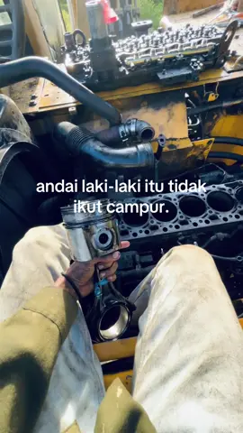hahhaa#exsavator #helpermekanik #fyppppppppppppppppppppppp #mekaniktiktok #opratorexcavator 
