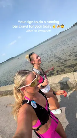 This is your sign to do a running bar crawl for you birthday !! 29km for 29 years 🥳🍻       #fyp #Summer #Running #birthdayrun #runtok #strava 