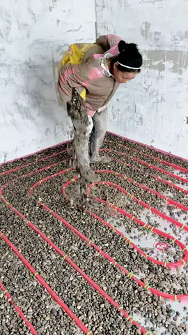 A Floor That Heats in Winter… and Cools in Summer 🌡️
 #floorheating #building #Home #fyp #foryou 