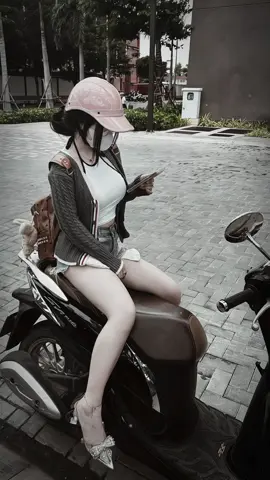 Gu nhạc mấy nhỏ tone hồng: