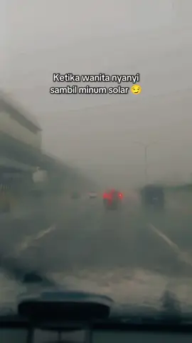 # wanita nyanyi habis minum solar #🤩🤩🤩 