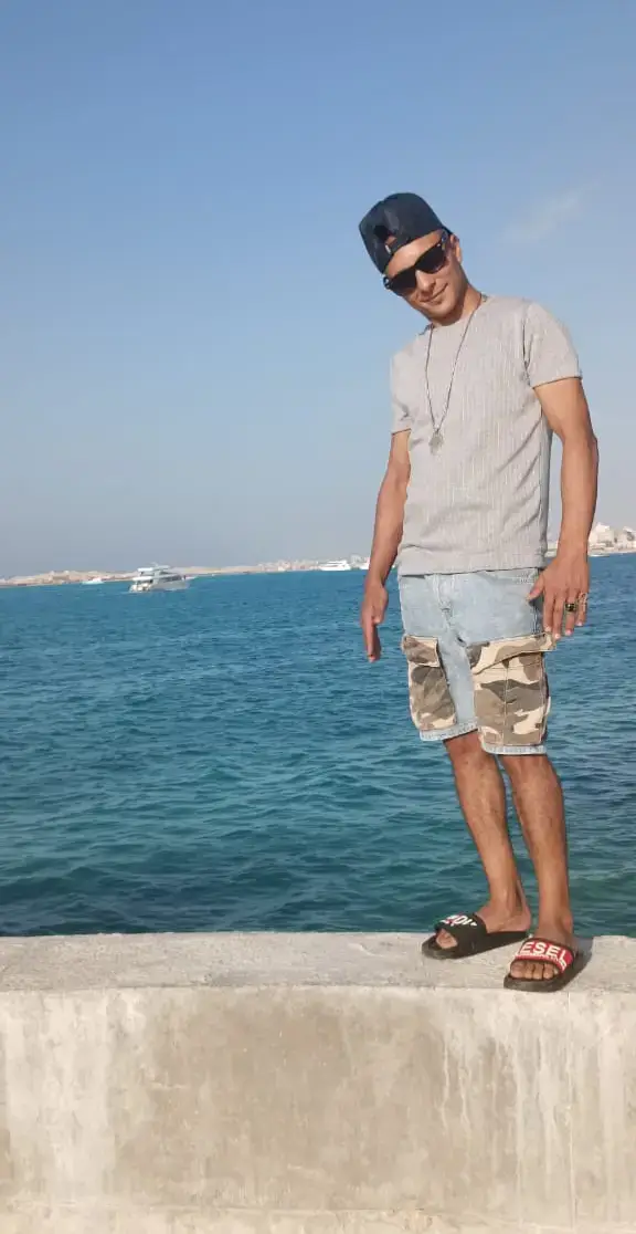 ياما قالو كتف ف كتف وعمر ماصانو 🩶🫂 🎭