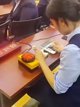Fastest workers 🔥🤯👌🏻 #fyp #foryoupage #skill #fast #fastworkers #amazing #how #wow #mindblown #reaction #xyzbca #viraal 