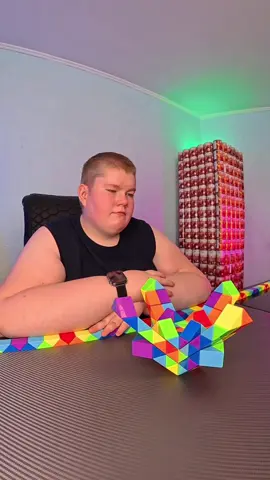 🌸 ЗМЕЙКА РУБИКА 144 ЭЛЕМЕНТА - ЦВЕТОК ЛОТОС 🌸 Превратил свою 144-элементную Змейку Рубика в священный цветок ЛОТОС! Этот удивительный символ духовного просветления и чистоты теперь украшает мою коллекцию уникальных скульптур. Лотос — это не просто цветок, это воплощение победы духа над материей, символ возрождения и божественной красоты. В буддизме и индуизме лотос олицетворяет путь от тьмы к свету, от невежества к просветлению. Создание этой фигуры из 144 элементов потребовало невероятного терпения и мастерства. Каждый поворот треугольного призматического элемента — это шаг к совершенству формы, подобно пути к духовному совершенству! Как лотос поднимается из илистого дна к солнечному свету, так и наша творческая фантазия превращает простые геометрические элементы в произведение искусства. 144 элемента = бесконечные возможности творчества! 🧩✨ ⠀ 🌸 RUBIK'S SNAKE 144 ELEMENTS - LOTUS FLOWER 🌸 Transformed my 144-element Rubik's Snake into the sacred LOTUS flower! This amazing symbol of spiritual enlightenment and purity now adorns my collection of unique sculptures. The Lotus is not just a flower, it's an embodiment of spirit's victory over matter, a symbol of rebirth and divine beauty. In Buddhism and Hinduism, the lotus represents the journey from darkness to light, from ignorance to enlightenment. ⠀ Just as the lotus rises from muddy depths to sunlight, so our creative imagination transforms simple geometric elements into a work of art. 144 elements = infinite creative possibilities! 🧩✨ ⠀ 🌸 144段魔术蛇制作的莲花 🌸 将我的144段魔术蛇变成了神圣的莲花！这个精神启蒙和纯洁的惊人象征现在装饰着我独特的雕塑收藏。 莲花不仅仅是一朵花，它是精神战胜物质的化身，是重生和神圣之美的象征。在佛教和印度教中，莲花代表着从黑暗到光明、从无知到启蒙的旅程。 用144个元素创造这个造型需要难以置信的耐心和技巧。三角棱镜元素的每一次转动都是走向完美形态的一步，就像通往精神完善的道路！ ⠀ #дималеонов2901 #димазмейкарубика #змейкарубика #rubiksnake ⠀ присоединяйся ко мне в соц сетях ⠀ https://www.facebook.com/DmitriyBorisovichLeonov ⠀ https://www.instagram.com/dmitriyborisovichleonov/ ⠀ https://www.tiktok.com/@dimaleonov26?_t=ZM-8zMJelKToUq&_r=1 ⠀ https://www.youtube.com/@dimaleonov29012009