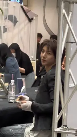 #juhoon #cortis #fansign 