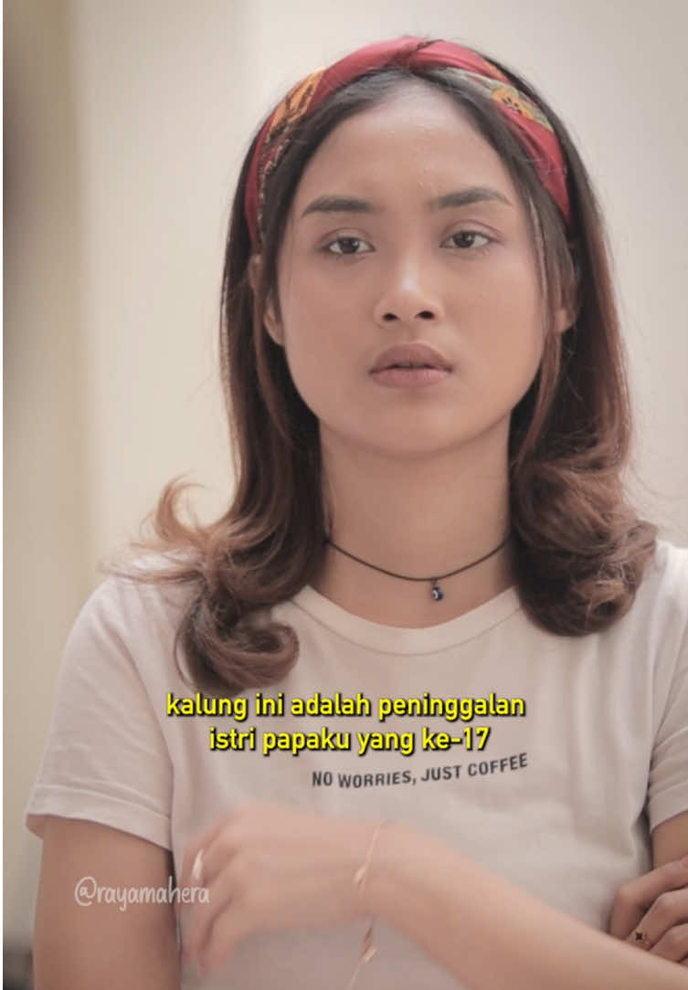 KETIAK GLOWING bikin dipecat dari kantor? Untungnya dipecatnya bukan karena wajah glowing efek G2G. #SerialTikTok #TikTokTainment #SuneedayCreative #RayaMahera #karyawan 