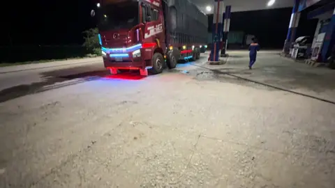 Chưa chạm nóc cây dầu là chưa đạt cước 😂🤣#xetai #laos🇱🇦 #faw460 #xuhuongtiktok2025❤️🌈✔️ #laos🇱🇦 