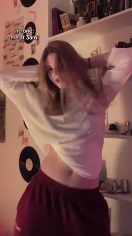 soo#sofarsofake#trend#dancer#noone  