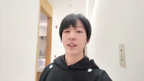 berasa video call sama pacar gak sii #yangbowen #fyp #foryou #foryoupage #xyzabc 