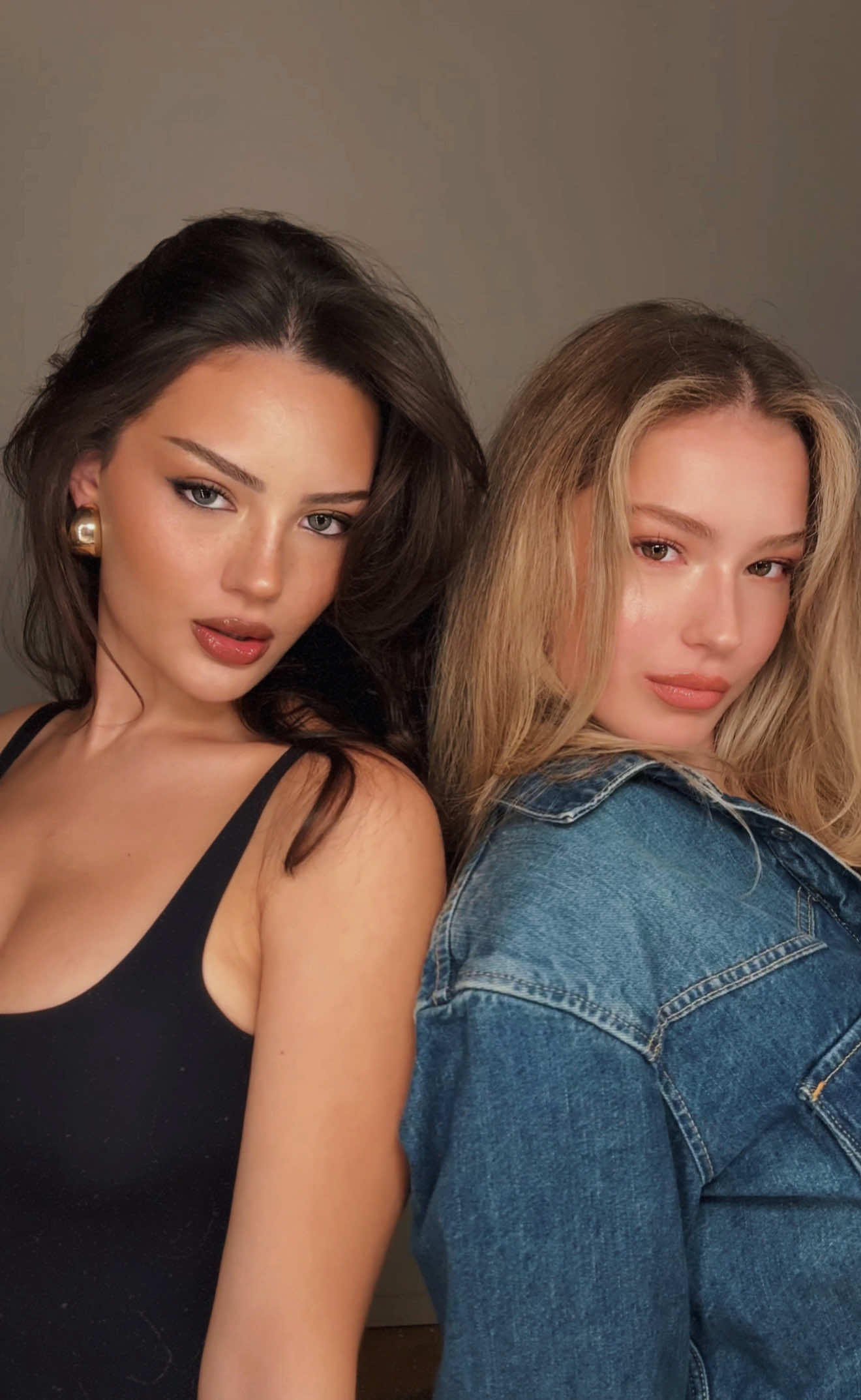 Getting ready with sisters 👩🏻‍🤝‍👩🏼💓