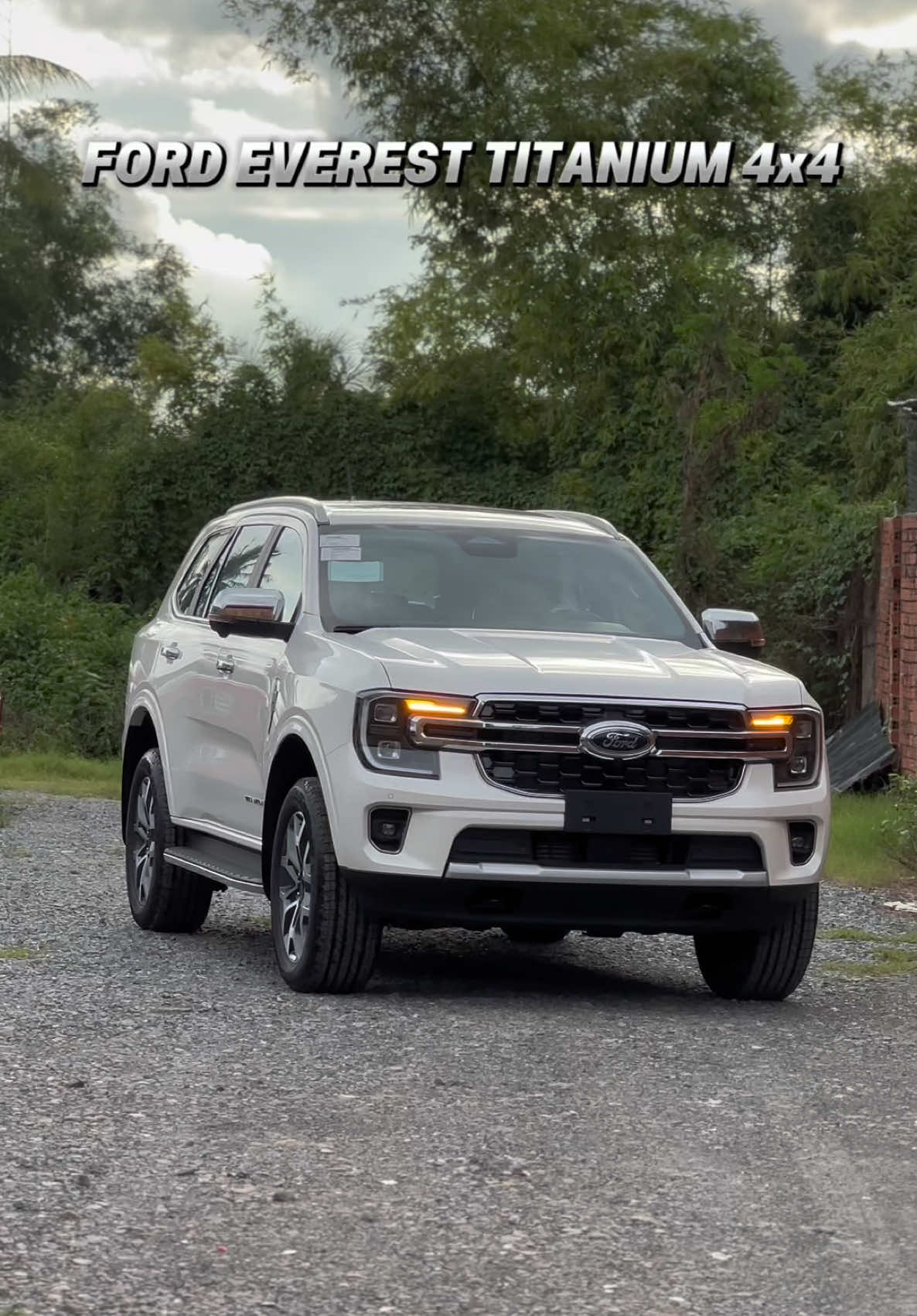 FORD EVEREST TITANIUM 4x4 | Trắng - 1.476TR | Đưa trước 440TR | Ưu đãi hấp dẫn 🎁 Hỗ trợ giao xe tận nhà 🎁 #ford #everesttitanium #fordeverest #fordeveresttitanium 