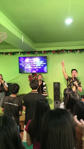 SUNDAY nnman bukas! 😍❤️🙌🏻 Church tayo bukas ha?! 🙏🏻