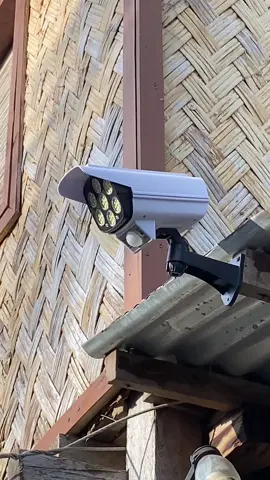 Solar light simulative CCTV #sensorlight #outdoorlights #solarlights 