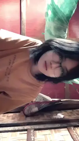 #အနီးကပ်မကြည့်ရ🙄 #ချစ်မိသွားရင်တာဝန်မယူဘူး😝 #ချစ်ရင်အသဲပေး💖 #viewတွေရှယ်ကျ #viewsproblem 