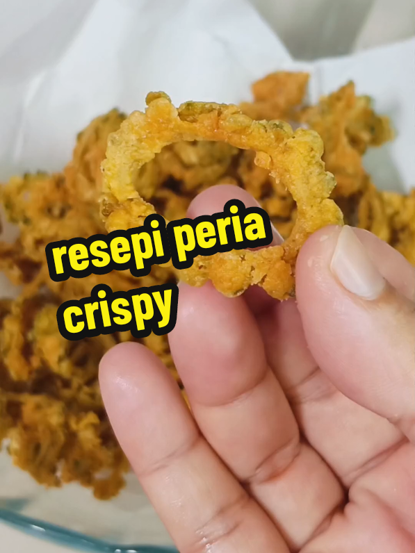 Kalau dulu peria ni ramai tak suka sebab pahit… tapi bila dah goreng jadi crispy macam ni, confirm rebut² nak makan 😋 #periacrispy  #crispysnack  #makansihat  #crispycrunch  #foodiemy 