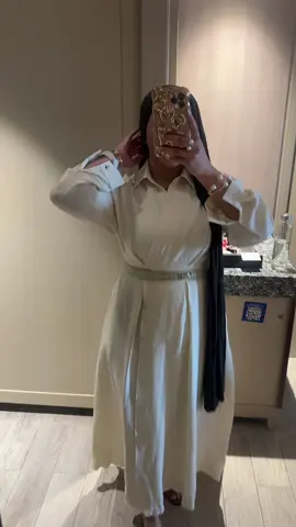 Love love this maxi dress 💕#modestoutfits #datenightoutfit #maxidress #hijab #holidayoutfits 