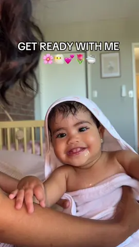 Get ready with my baby 🥹🛁🌸 #grwm #babytok #babyoftiktok 