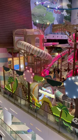 Tempat bermain anak muda🥳#fyppp#fypbcaxyz #playground #senayanpark 