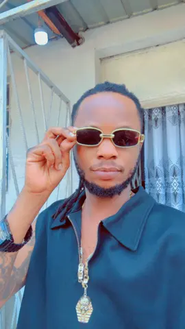 Nego Dimaria officiel sur YouTube pour télécharger la chanson 👉 pool yaba chauffeur poids lourd 🚛 🚛🚛🚛