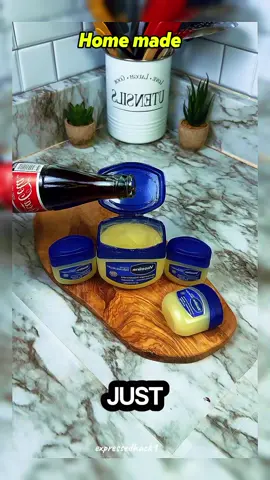 just Cocacola with Vaseline this will surprised you #lifetips #cleaninghacks #LifeHack #homehacks #vaseline 